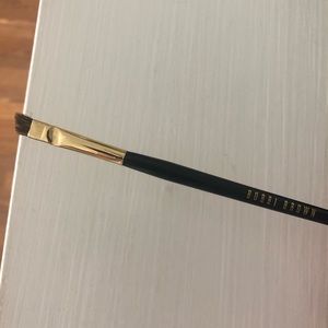 Bobbi brown eye definer brush